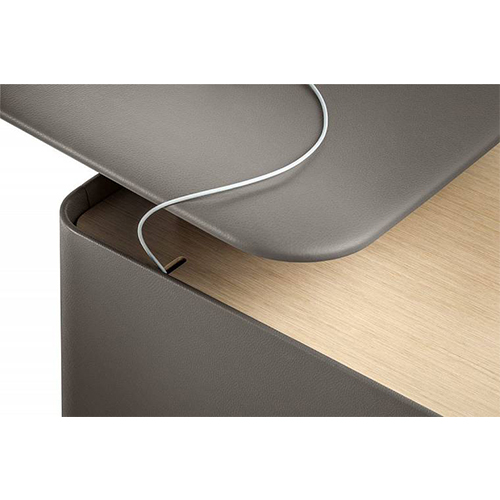 Tables Poltrona Frau Trust Desk